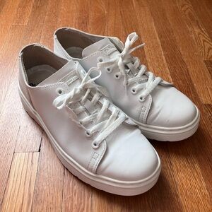 Doc Martens Dante Low White Oxford Shoes Women’s size 8